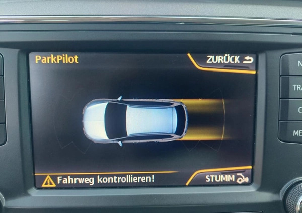 Seat Leon cena 47900 przebieg: 238000, rok produkcji 2016 z Lębork małe 742